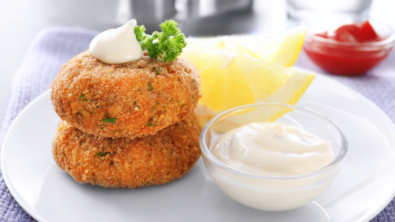 Salmon cake appetizer with dips