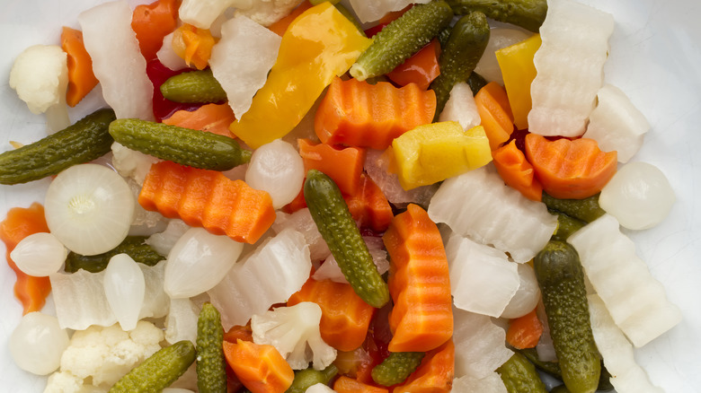 Giardiniera salad