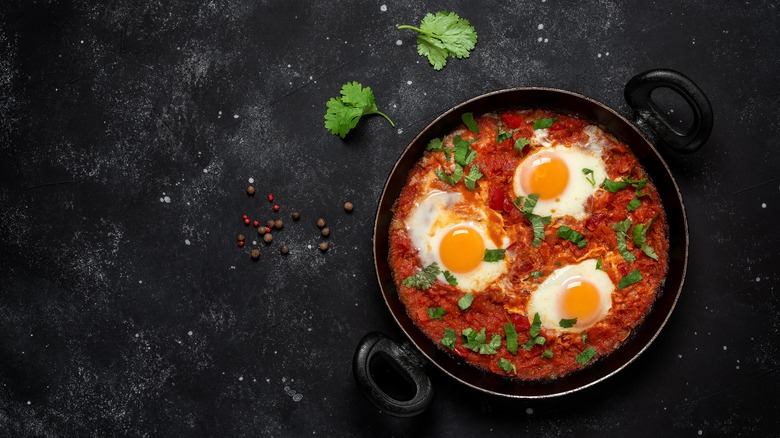 shakshuka in cast iron