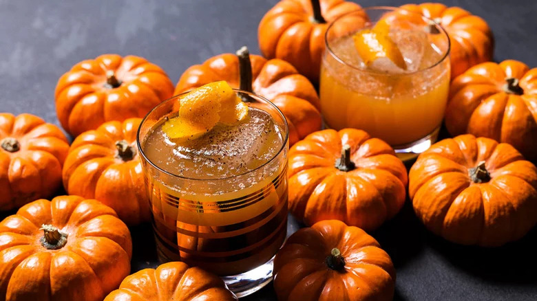 Gingered Pumpkin cocktails with pumpkins