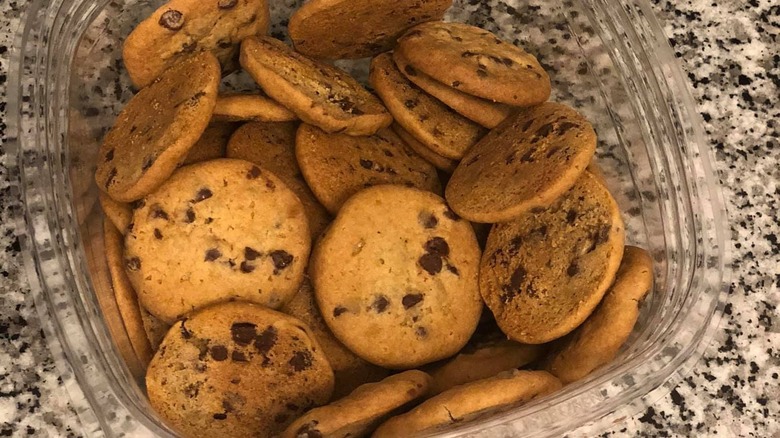 Costco mini chocolate chip cookies