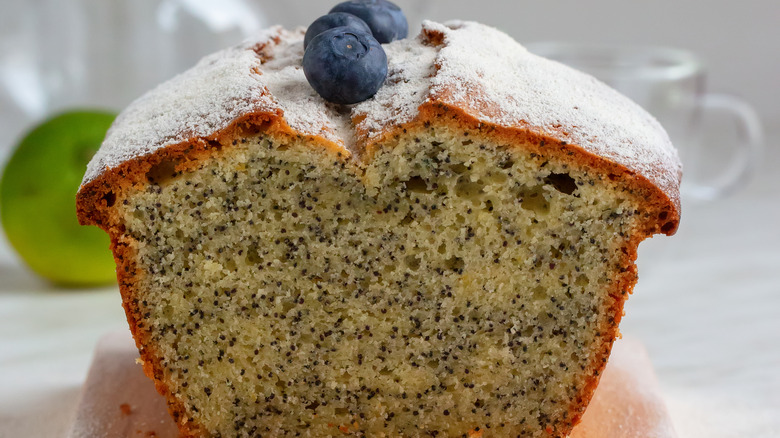 Ricotta pound cake