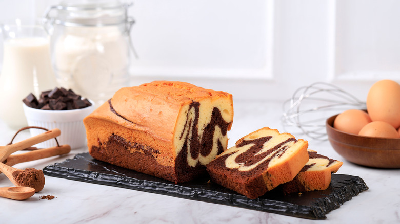 Marble pound cake