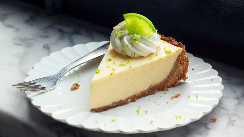 Key lime pie graham cracker crust