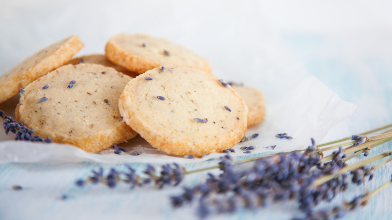 aromatic lavender handmade cookies 