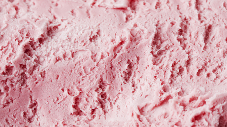 Strawberry ice cream