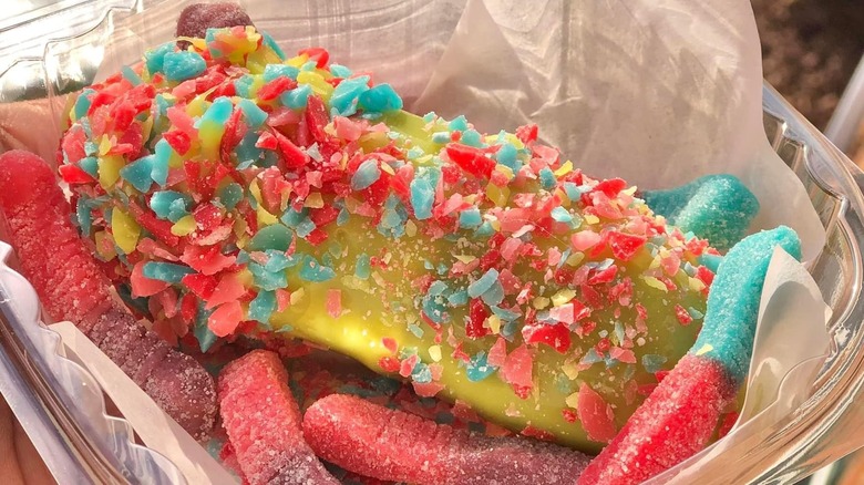Pickle with crushed candy 