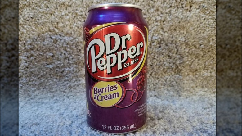 Dr Pepper berries cream can