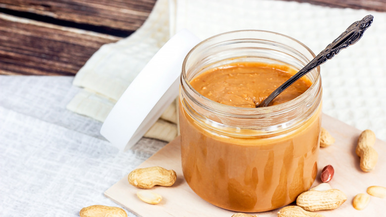 Homemade peanut butter