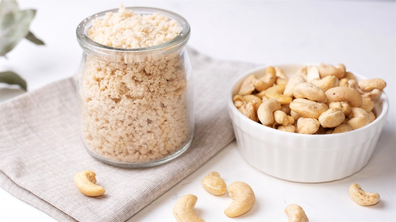 Vegan cashew parmesan