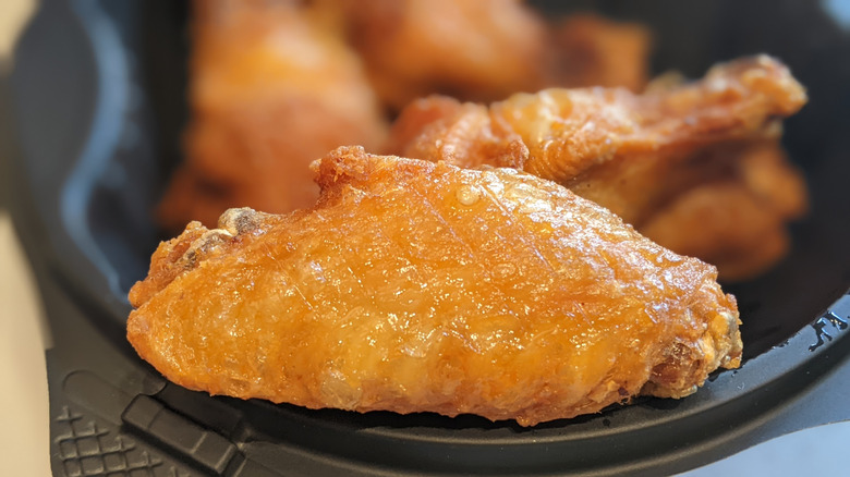 Pizza Hut chicken wings