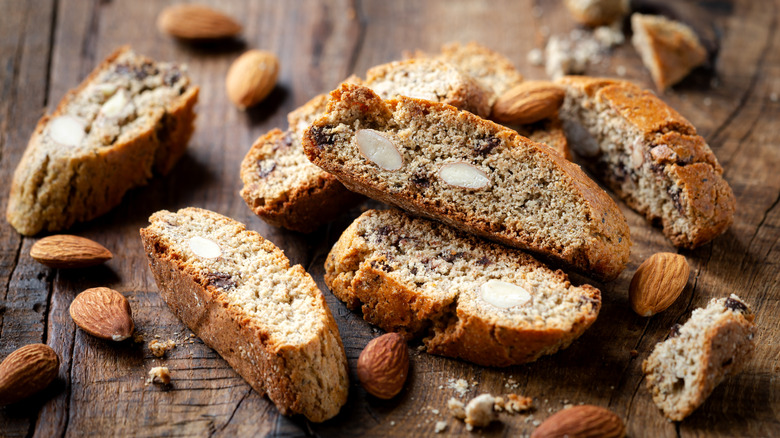 Italian biscotti and almonds