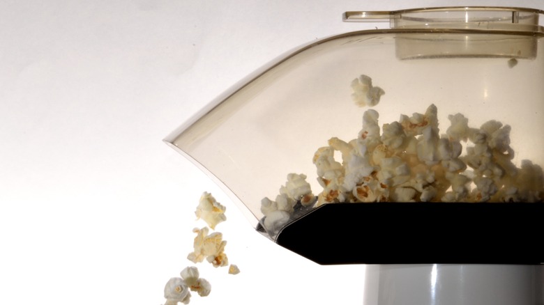 Air popcorn popper