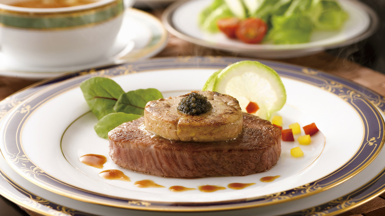 Filet with caviar and foie gras