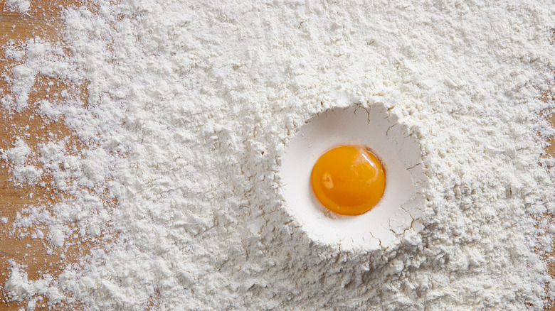 Raw yolk in flour