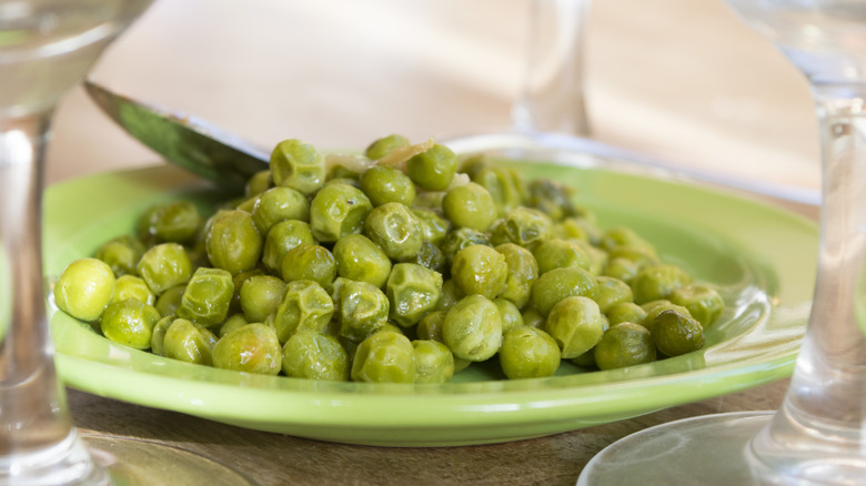 Stewed peas in white dish