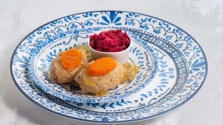 gefilte fish carrots chrain