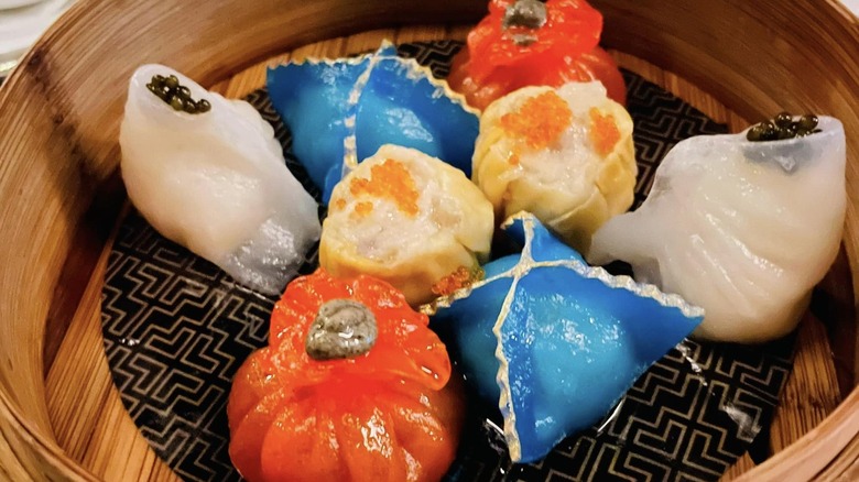 colorful dumplings at Hakkasan Vegas