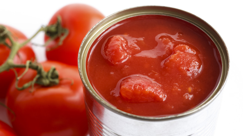 Whole tomatoes in a can