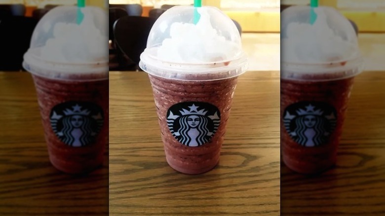 starbucks red velvet cake drink