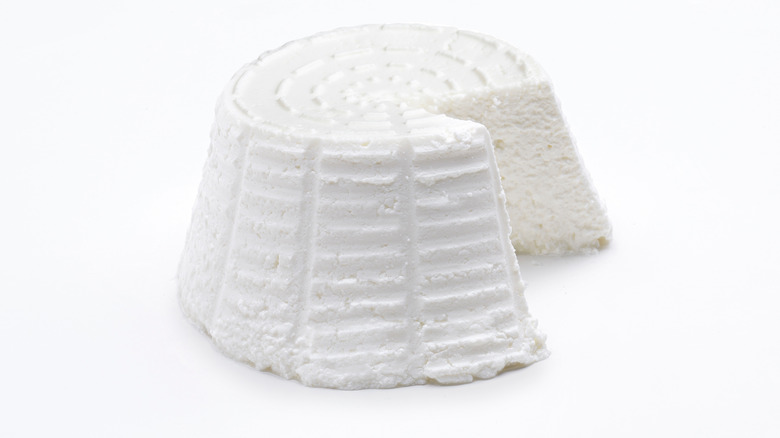 white ricotta cheese