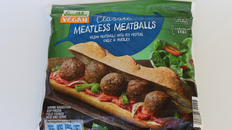 Aldi's meatless meatballs in a bag