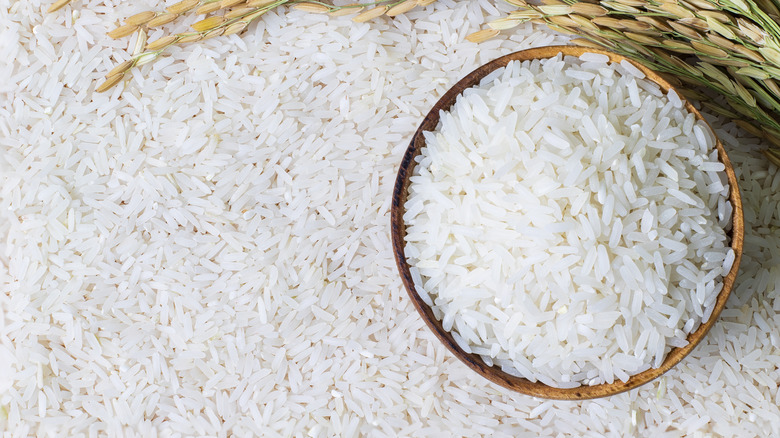 Jasmine rice in a bowl