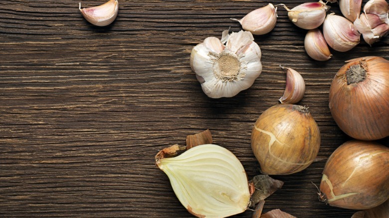 Raw onion and garlic