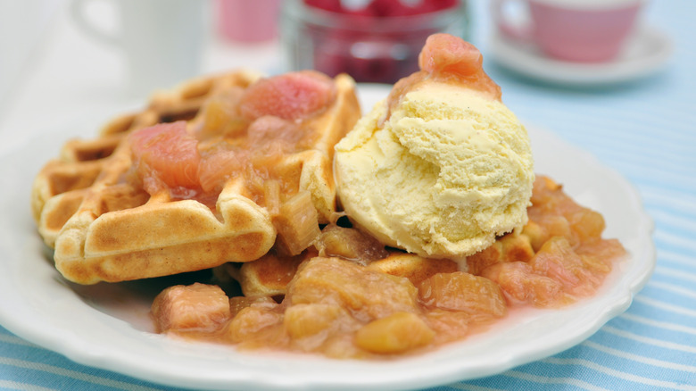 Waffles with rhubarb and ice cream