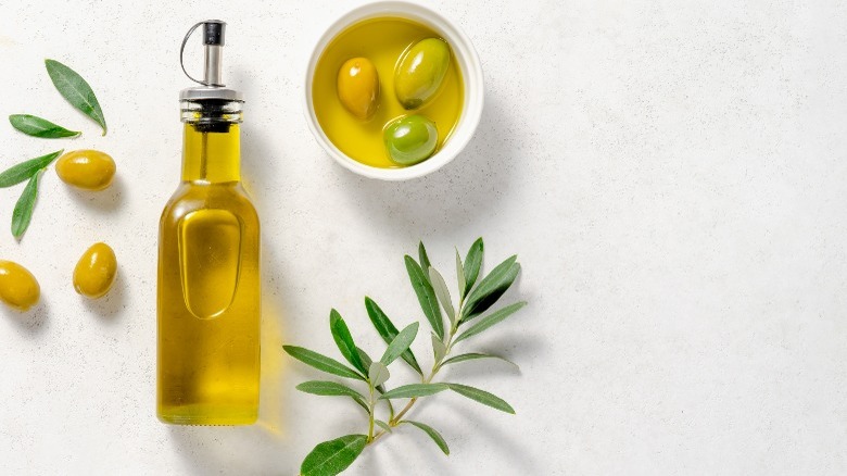 olive oil and olives