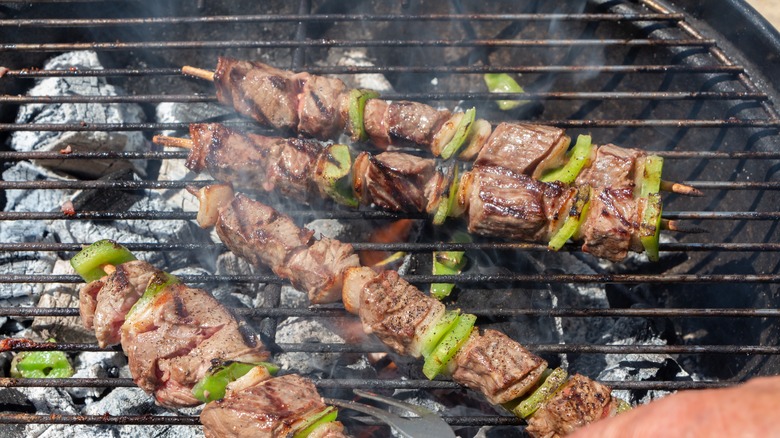 grilling brochettes skewers charcoal 