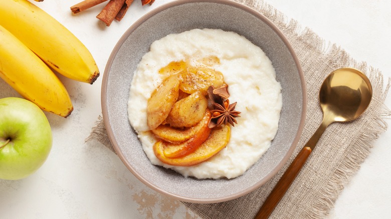 bowl of l'assida porridge