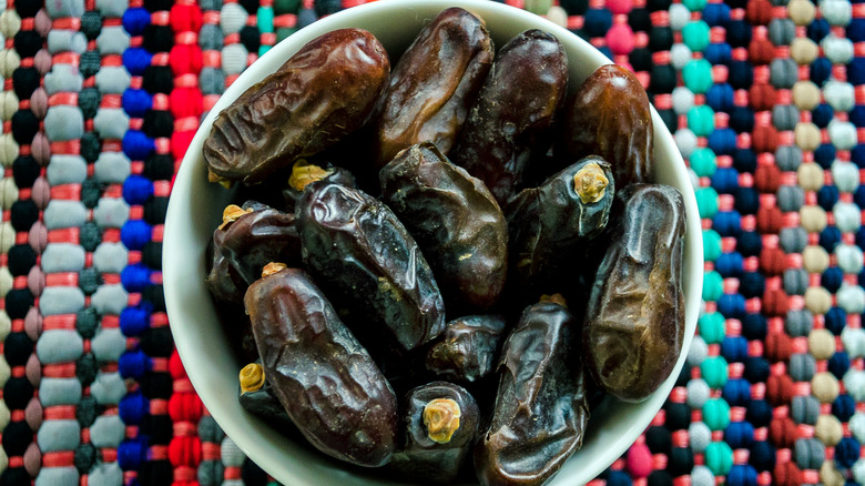 Rabbi dates in ceramic bowl