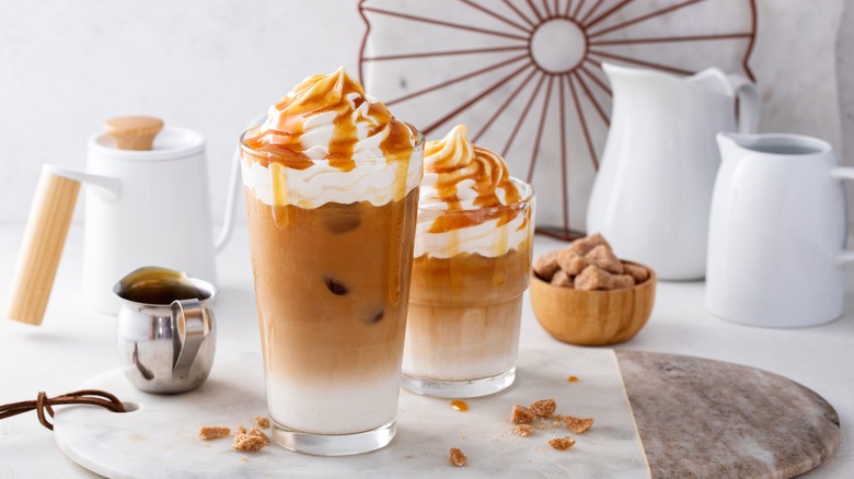 caramel iced lattes