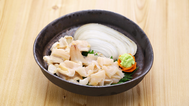 Geoduck sashimi in bowl