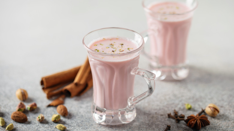 Pink hot kashmiri noon chai with cinnamon and spices