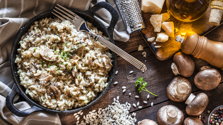 Mushroom risotto in pan