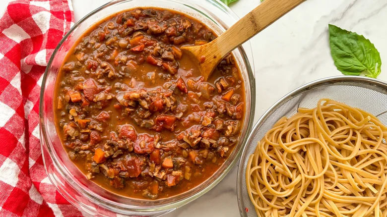 Instant Pot Mushroom Bolognese