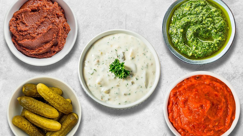 Ranch dressing and condiments