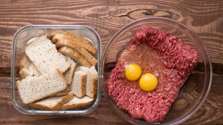 Preparing ingredients for meatballs