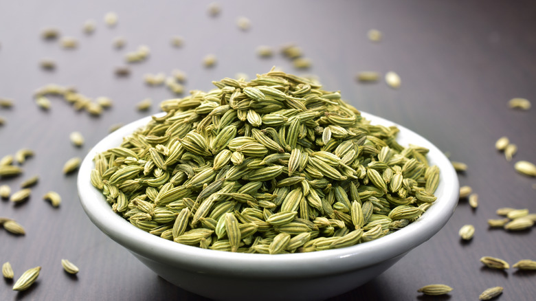 Quartering fennel on board