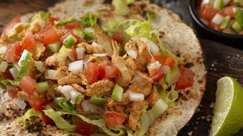 Chicken tacos with salsa