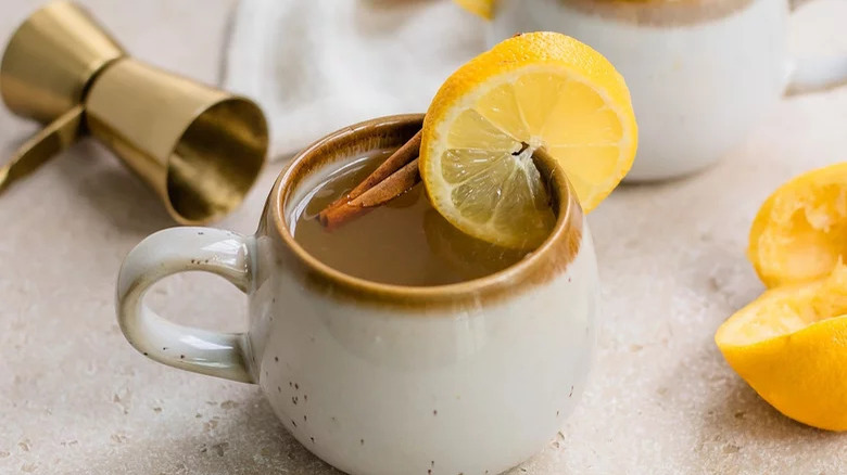 hot toddy with lemon