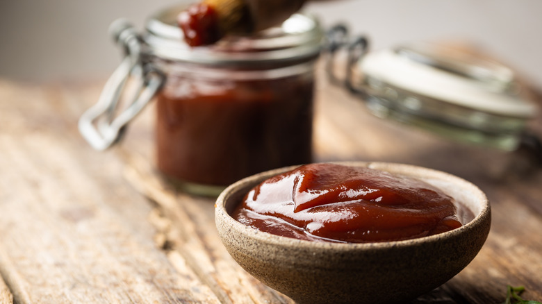 bowl filled with barbecue sauce 