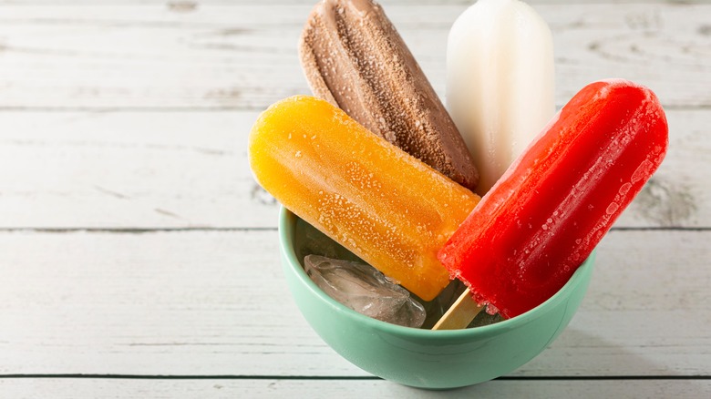 Popsicles in bowl