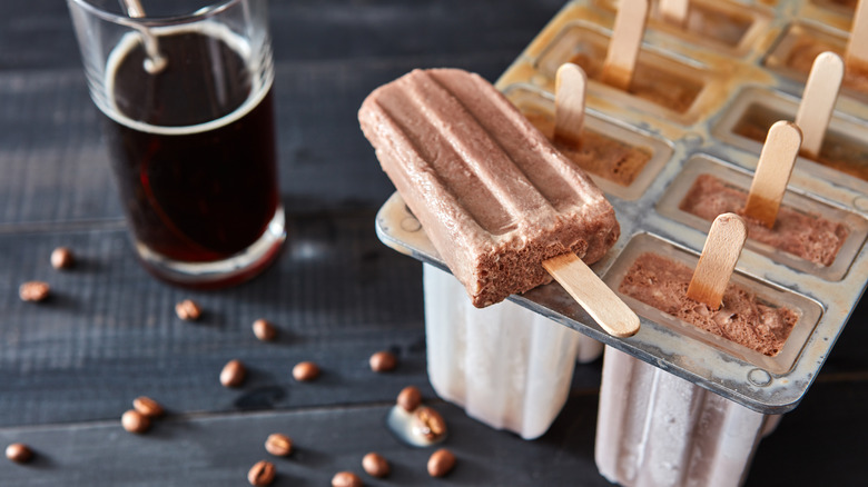 Coffee popsicles in mold