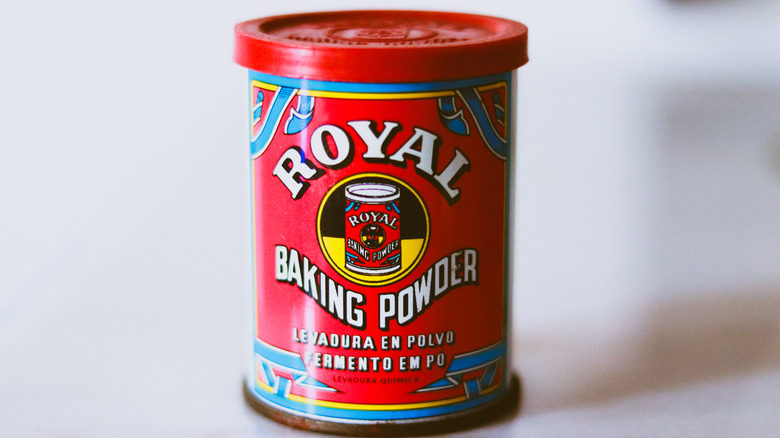 Royal baking powder container