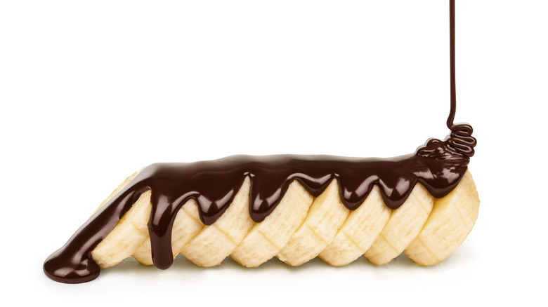 bananas with chocolate sauce