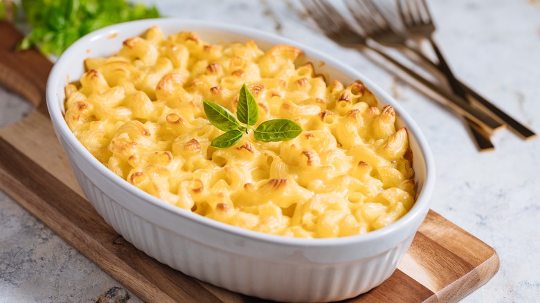 Baked mac and cheese in pan