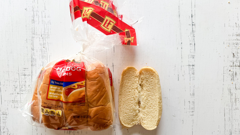 L'Oven Fresh Hot Dog Buns